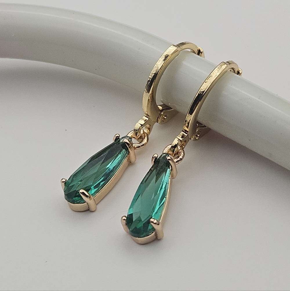 18k Gold Plated Pendant Drop Earrings